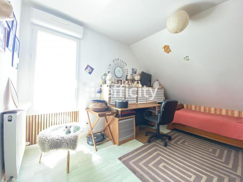 Maison - 153 m² - 9 pièces