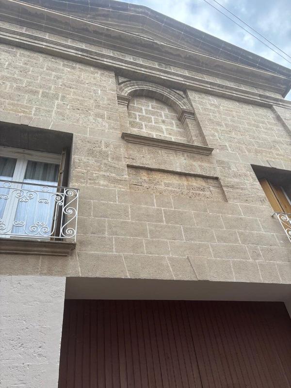 Maison - 186 m² - 3 pièces