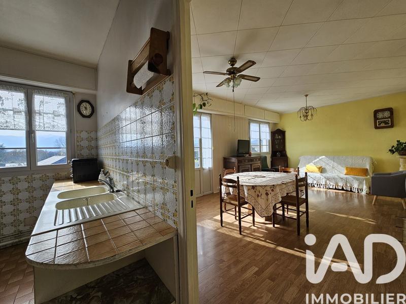 Appartement - 80 m² - 4 pièces