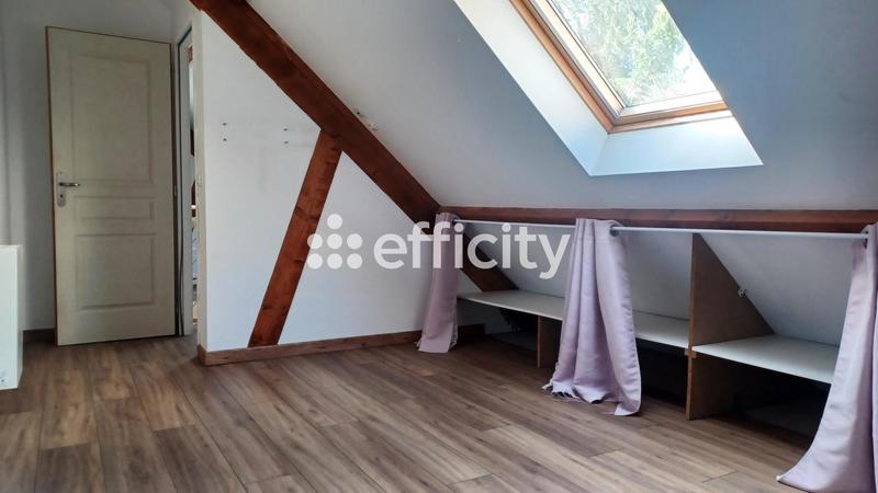 Maison - 100 m² - 6 pièces