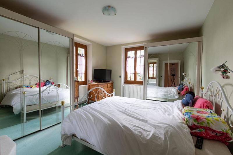 Maison - 191 m² - 8 pièces