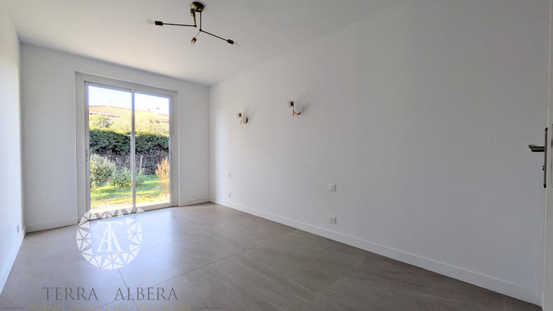 Villa - 97 m² - 4 pièces