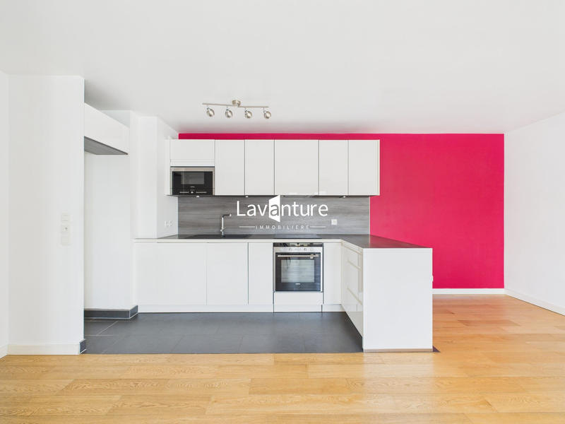 Appartement - 96 m² - 5 pièces