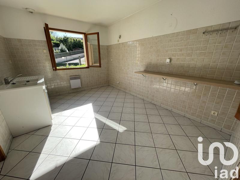 Maison - 90 m² - 5 pièces