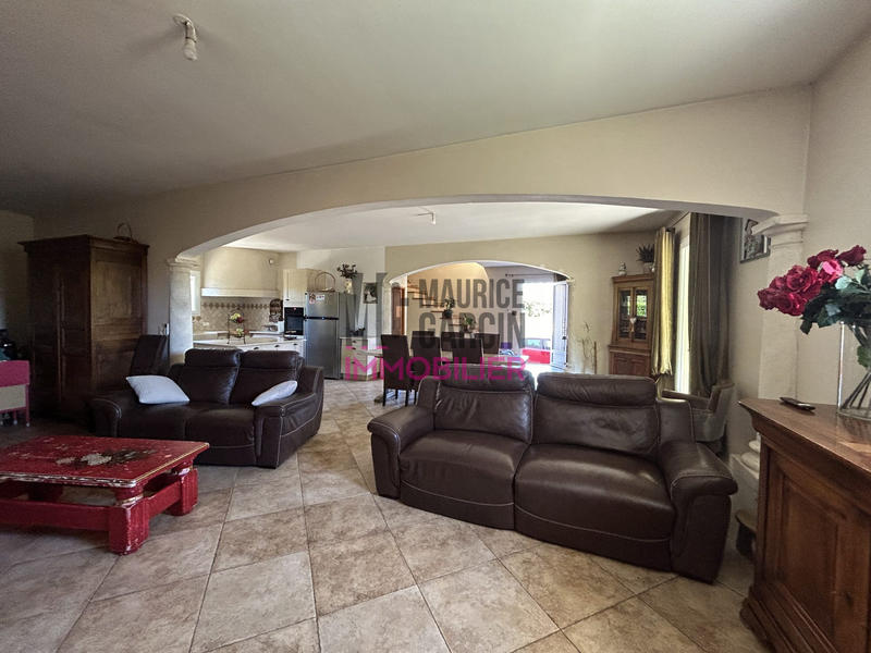 Maison - 178 m² - 5 pièces