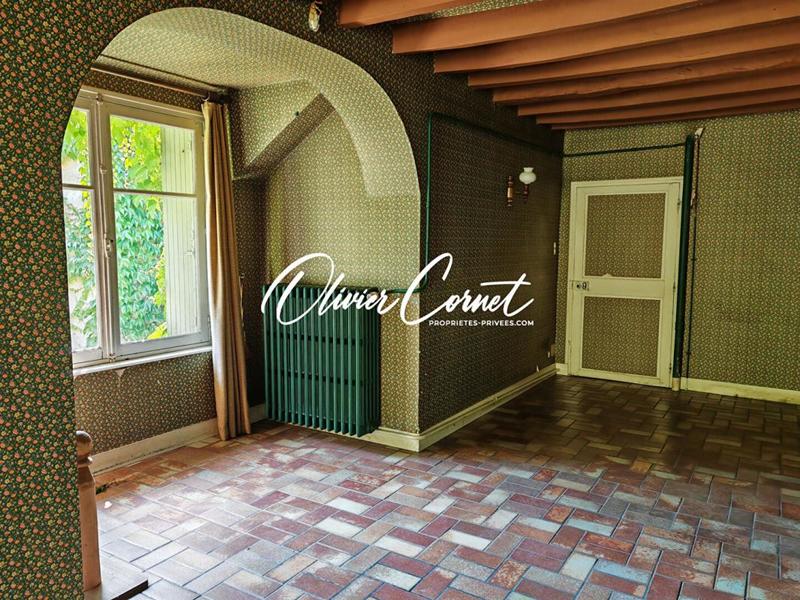 Maison - 298 m² - 11 pièces