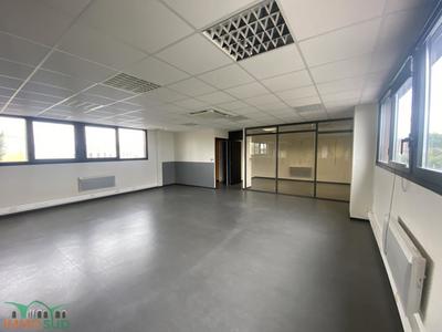 Bureau - 214 m²