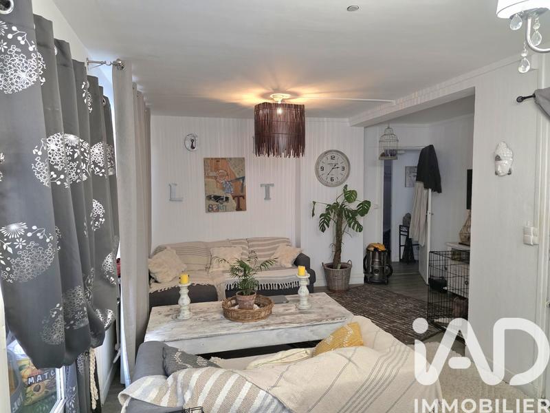 Appartement - 60 m² - 5 pièces