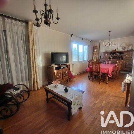 Maison - 182 m² - 8 pièces