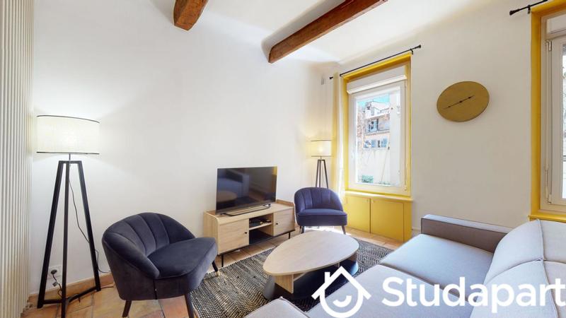 Chambre - 9 m² - 1 pièce