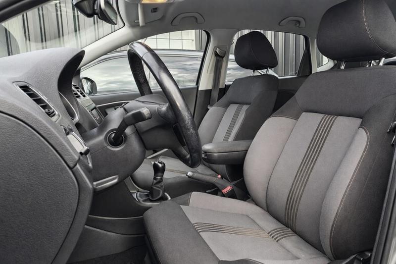 Volkswagen Polo V 5 portes Phase 2 1.4 Tdi BlueMotion 90 cv Allstar