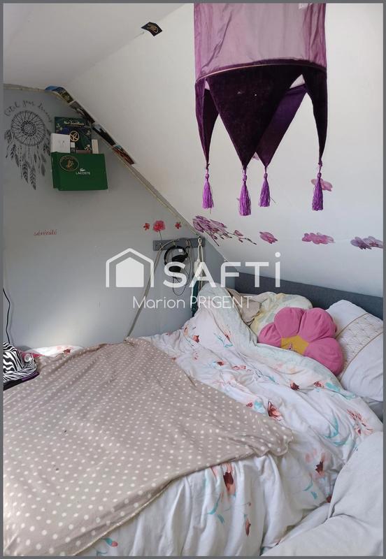 Maison - 77 m² - 5 pièces