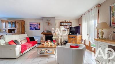 Maison - 101 m² - 5 pièces