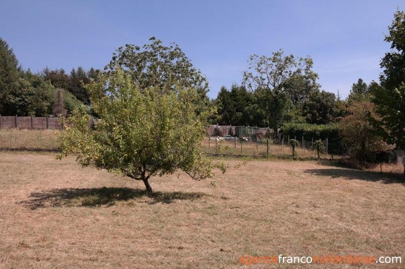 Terrain industriel - 1 665 m²
