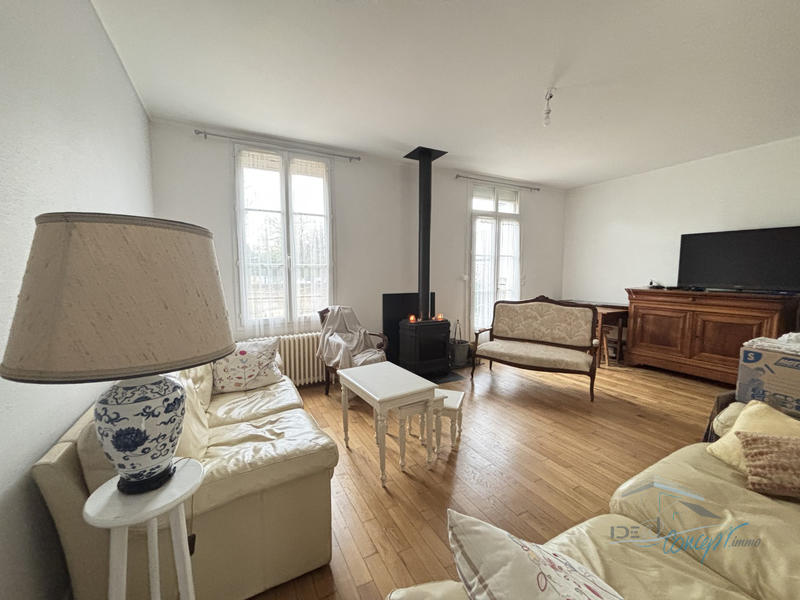 Maison traditionnelle - 105 m² - 5 pièces