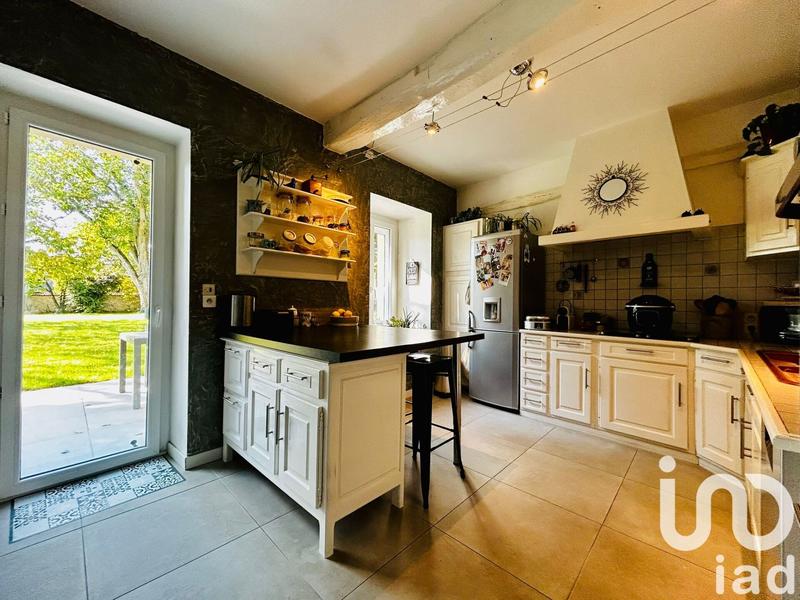 Maison - 224 m² - 6 pièces