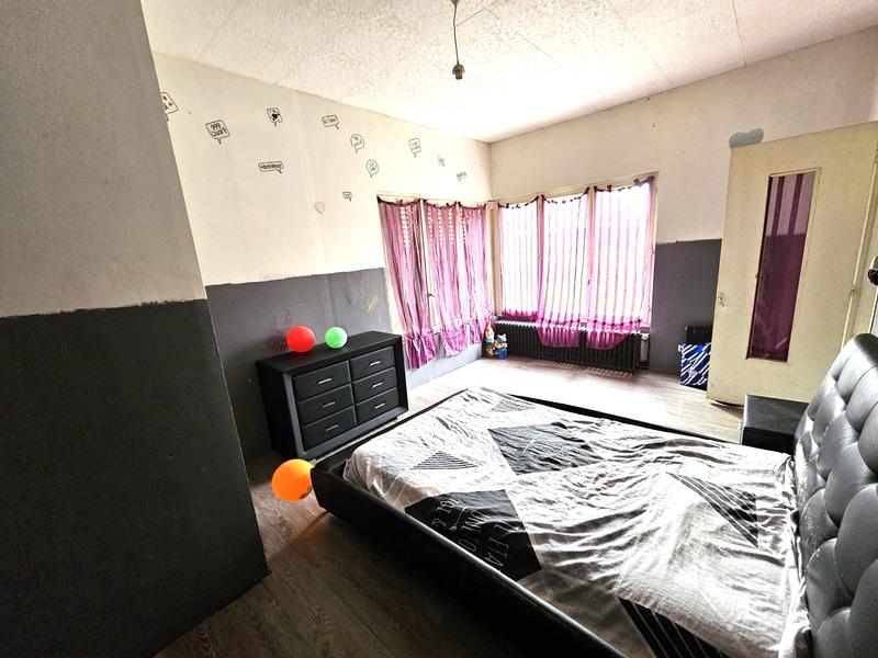 Maison - 180 m² - 6 pièces