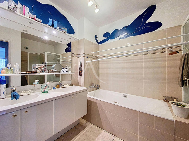 Appartement - 118 m² - 4 pièces