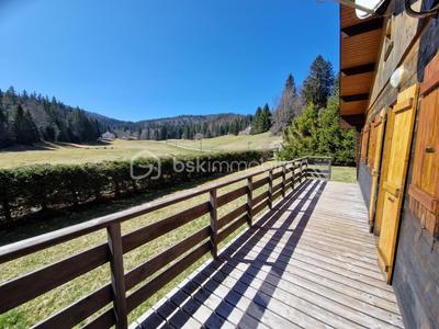 Châlet - 84 m² - 4 pièces