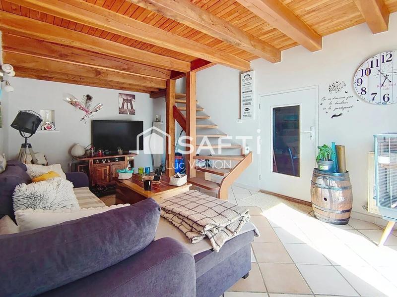 Maison - 267 m² - 11 pièces