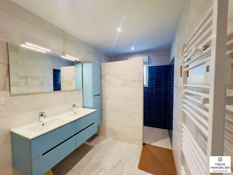 Maison traditionnelle - 128 m² - 5 pièces