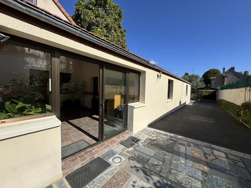 Maison - 143 m² - 6 pièces