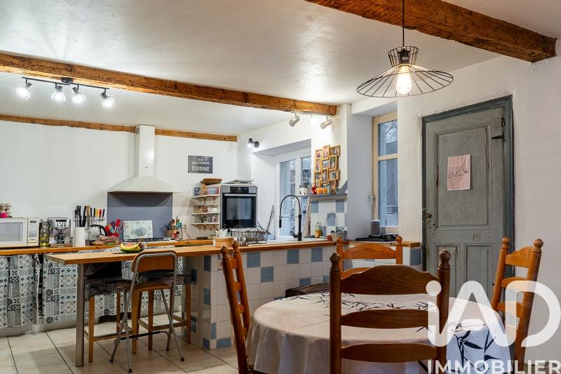 Maison de village - 121 m² - 7 pièces