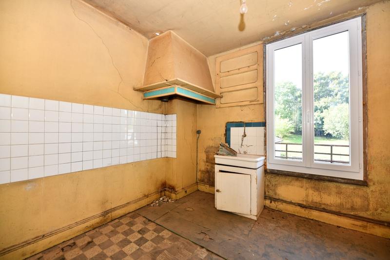 Maison - 220 m² - 10 pièces