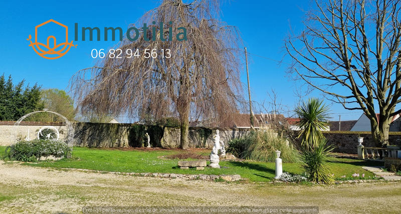 Propriété - 218 m² - 7 pièces