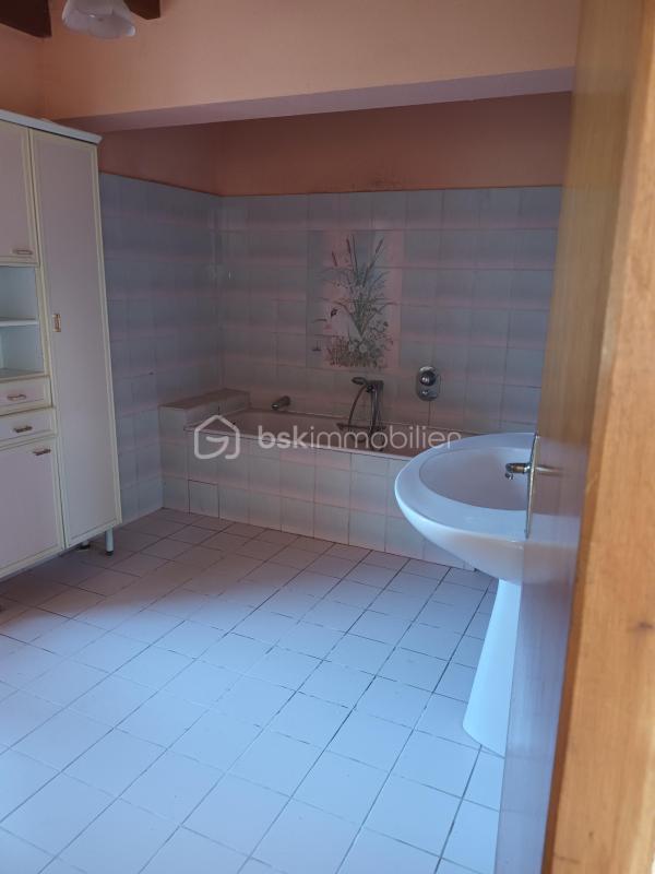 Corps de ferme - 379 m² - 14 pièces