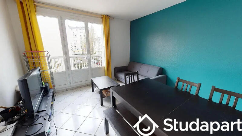 Chambre - 11 m² - 1 pièce