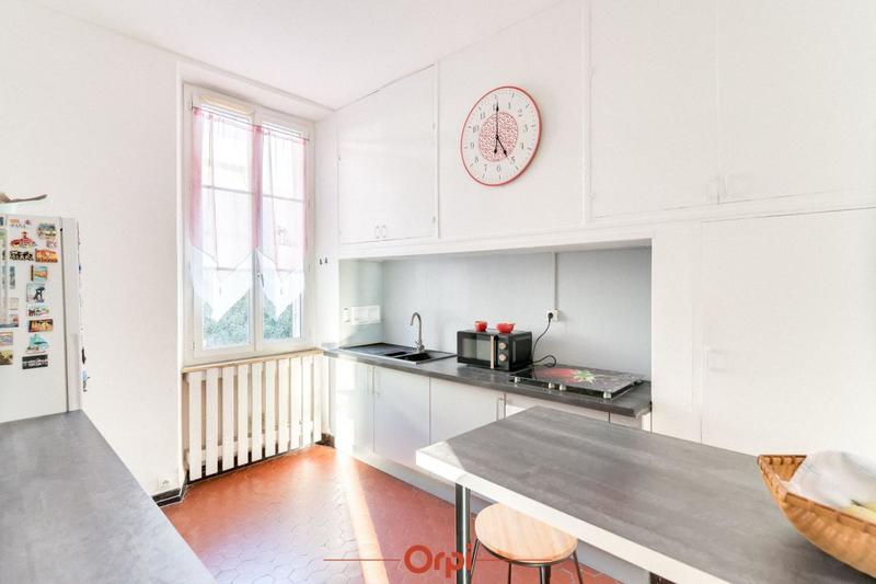 Appartement - 77 m² - 3 pièces