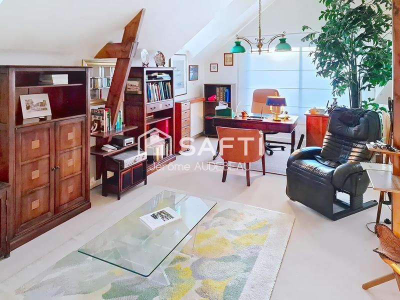 Maison - 209 m² - 6 pièces