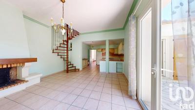 Maison - 185 m² - 6 pièces