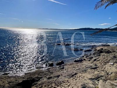 Villa - 273 m² - 12 pièces