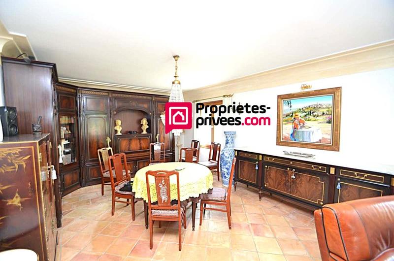 Maison - 190 m² - 7 pièces