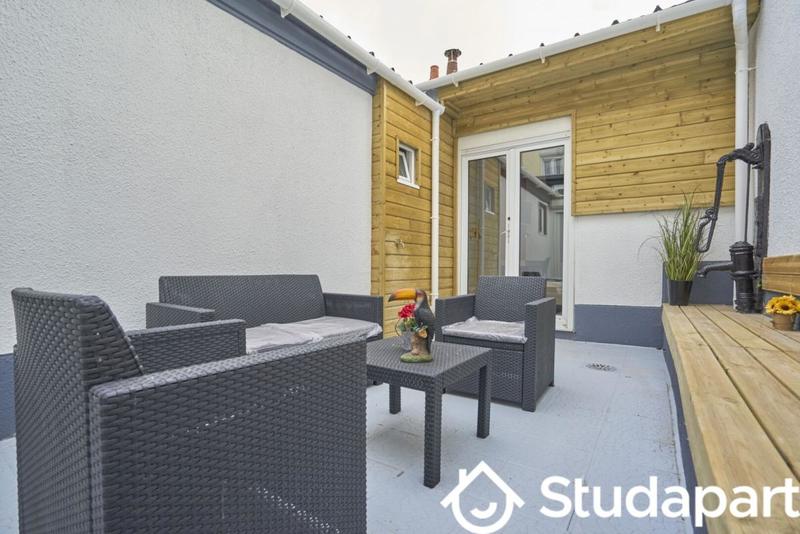 Chambre - 13 m² - 1 pièce