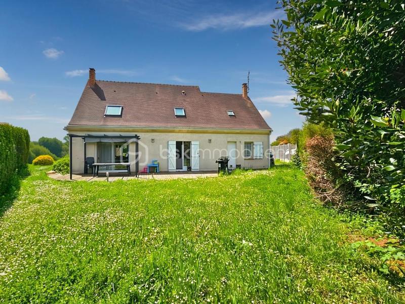 Pavillon - 150 m² - 6 pièces