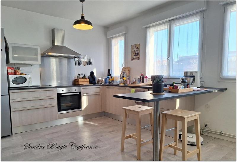 Appartement - 65 m² - 3 pièces