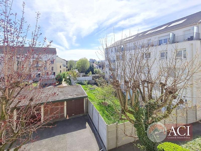 Appartement - 77 m² - 4 pièces