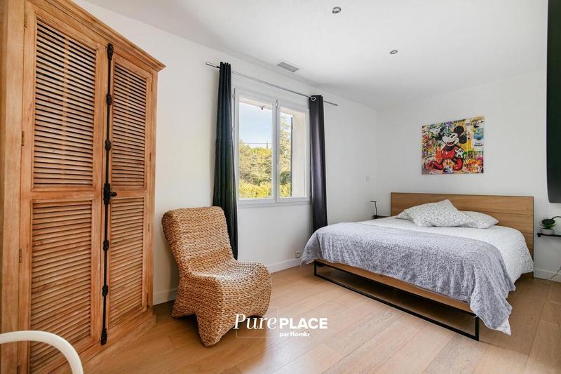 Maison - 269 m² - 6 pièces