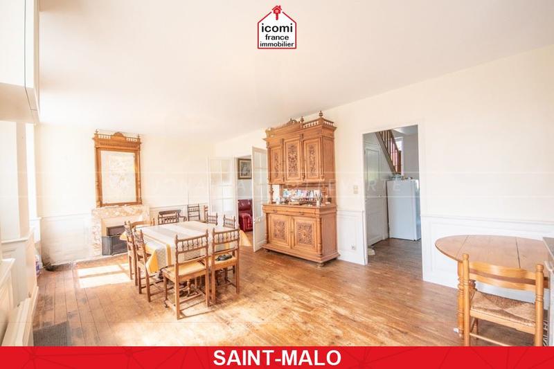 Maison - 180 m² - 7 pièces