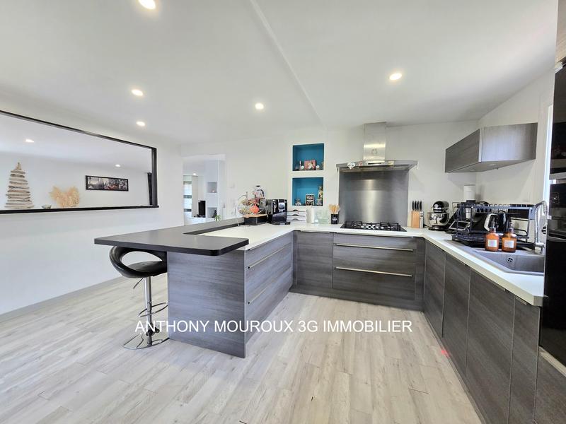 Maison - 166 m² - 7 pièces