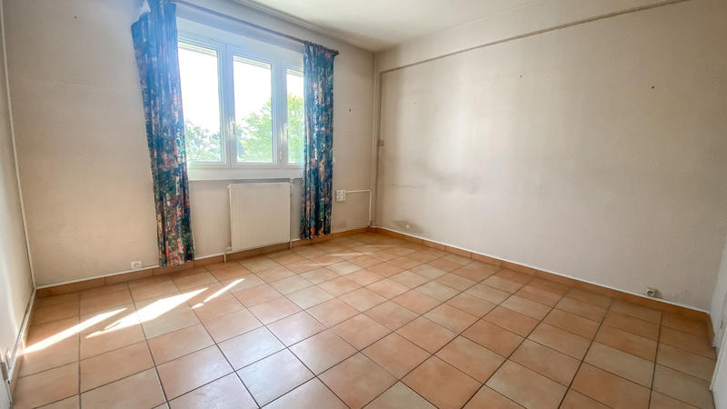 Appartement - 93 m² - 3 pièces