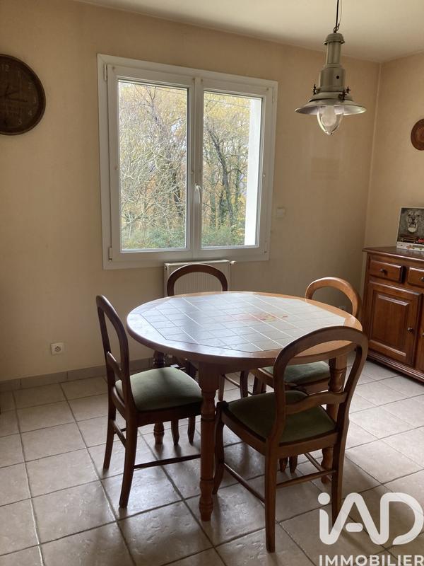 Maison - 104 m² - 5 pièces