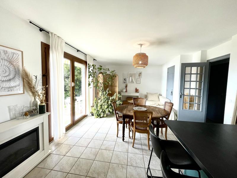 Maison - 175 m² - 7 pièces