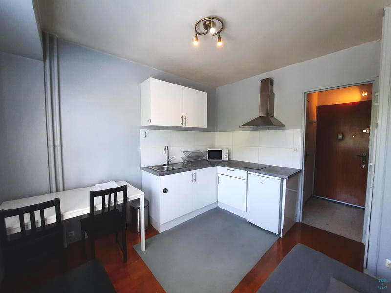 Appartement - 15 m² - 1 pièce