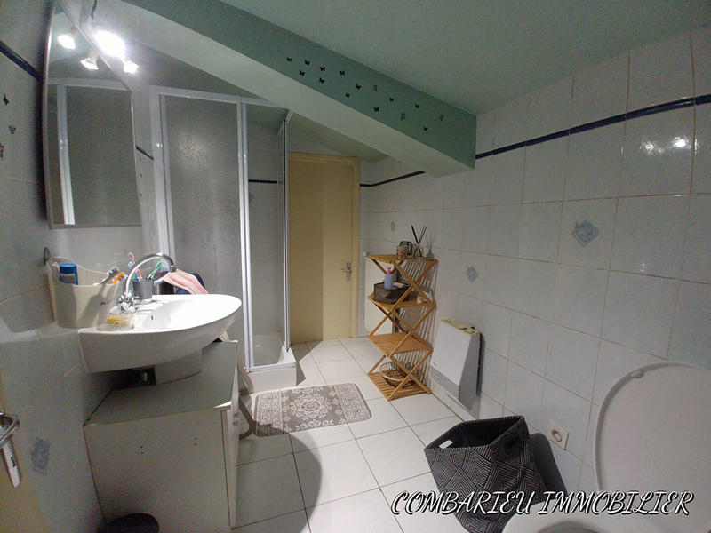 Maison - 170 m² - 7 pièces