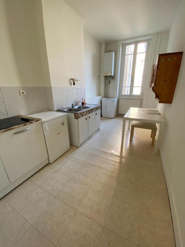 Appartement - 61 m² - 2 pièces