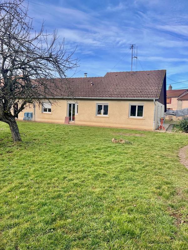 Maison - 110 m² - 6 pièces